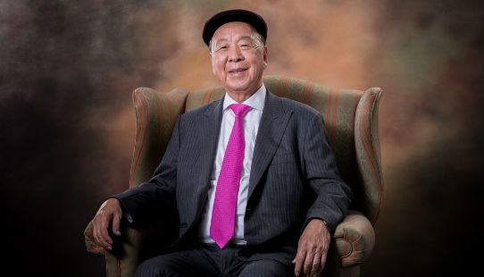 Dr Lui Che-woo GBM, MBE, JP, Chairman, K. Wah International